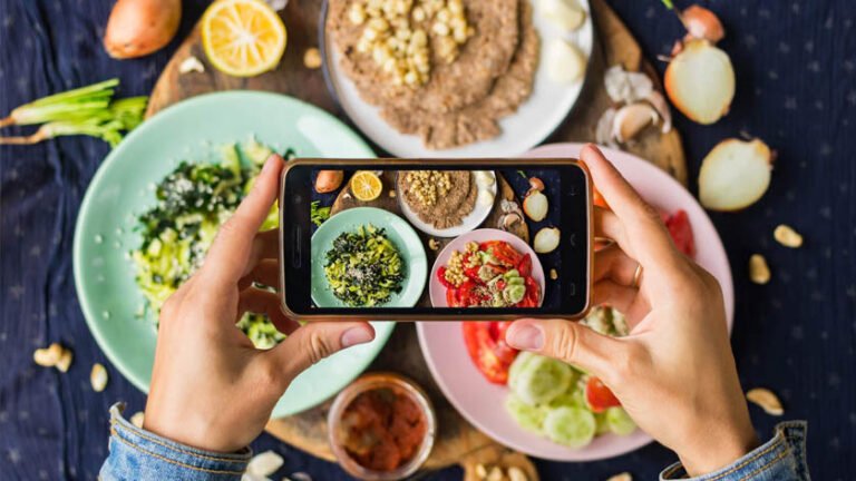Top 10 Food Bloggers in India: Discover the Taste of Tradition and Innovation